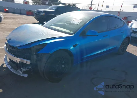 2021 Tesla Model 3 Long Range Dual Motor All-Wheel Drive z USA, uszkodzony, nr VIN 5YJ3E1EB2MF003858